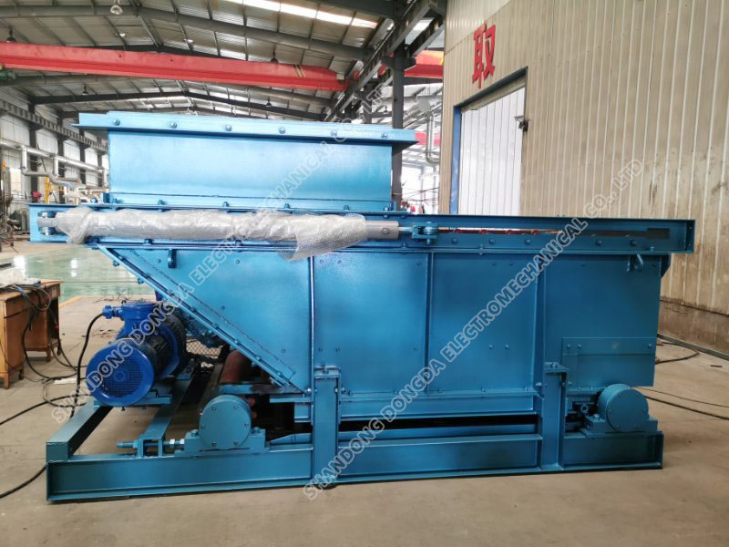 GLL3300/22 chain feeder