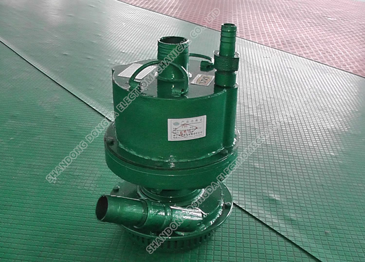Pneumatic submersible pump