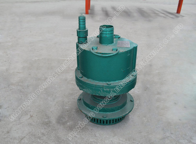 Pneumatic submersible pump for mine